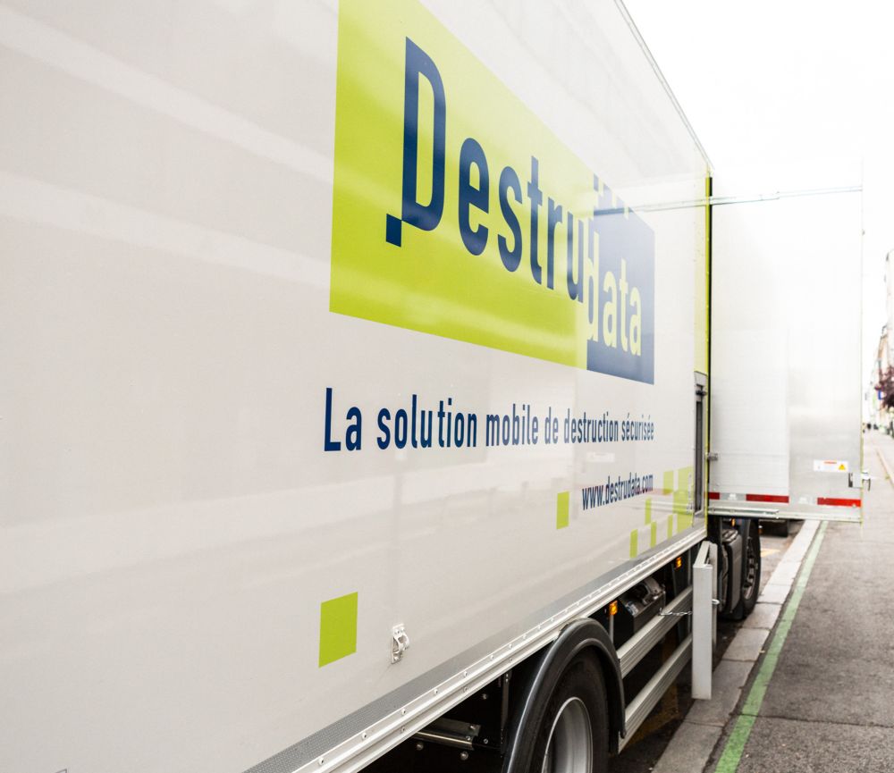 Nos camions broyeurs utilisent du carburant avec bio-additif