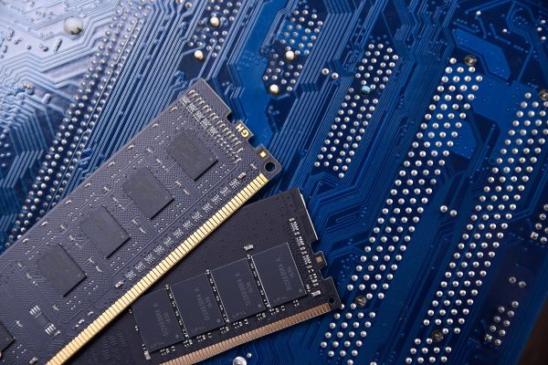 Destruction des RAM, SD et smartphones : le guide complet